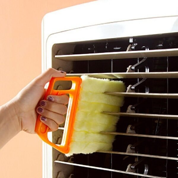 Air Conditioning Outlet Dust Removal Brush